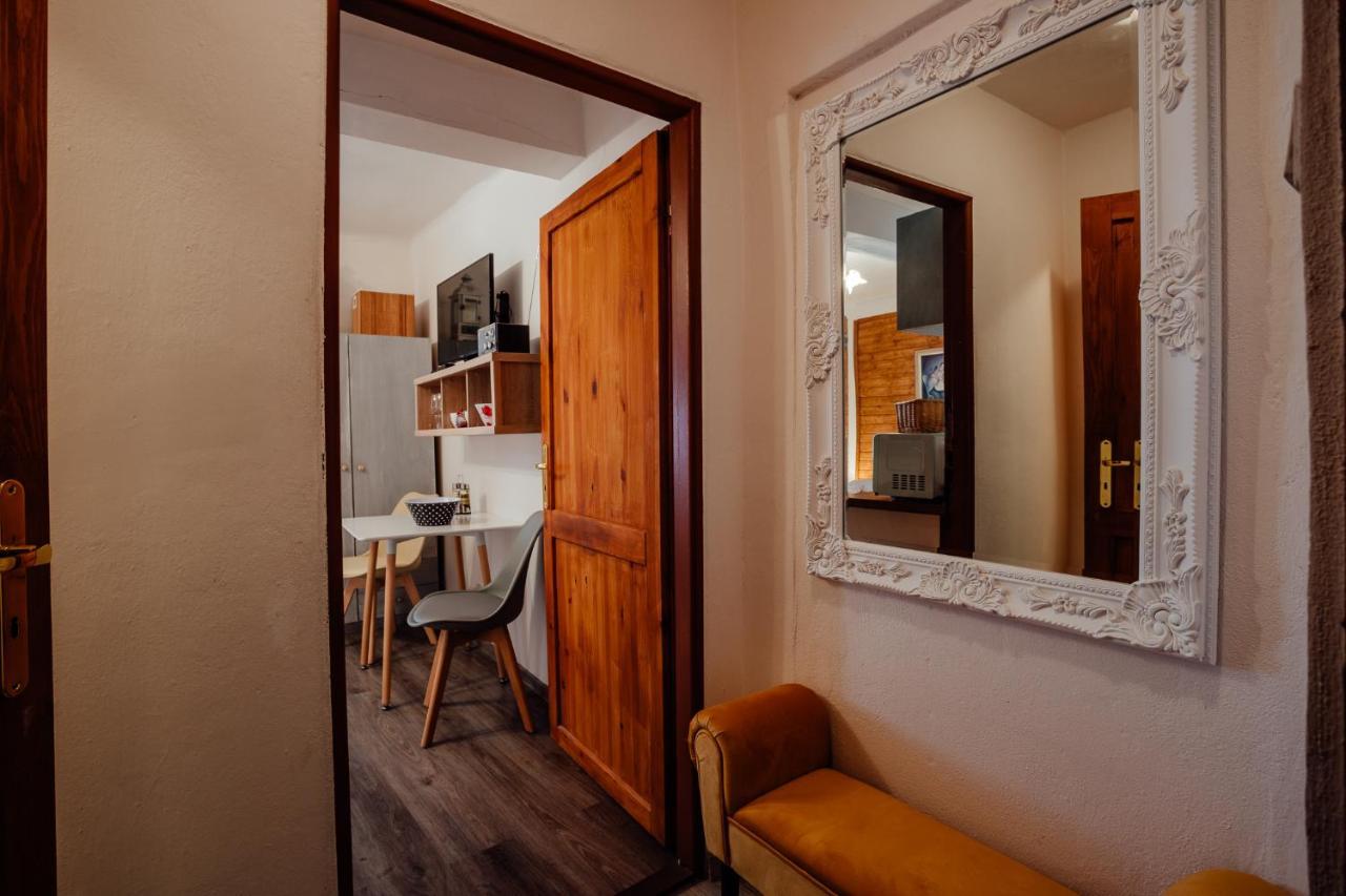 Strieborny Dvor Apartment บันสกา ชีอาว์นีซา ภายนอก รูปภาพ
